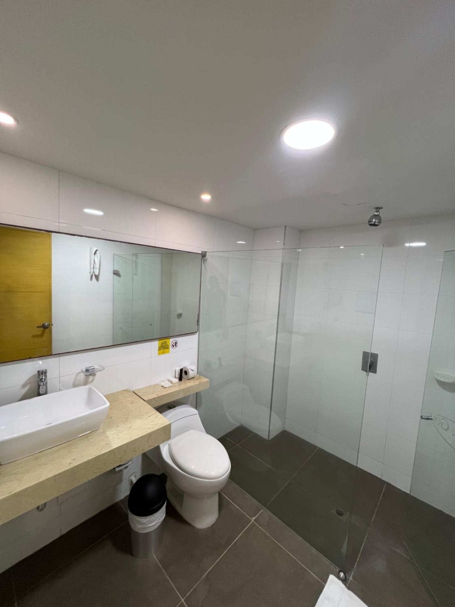 Hotel American Golf Barranquilla  Eksteriør bilde